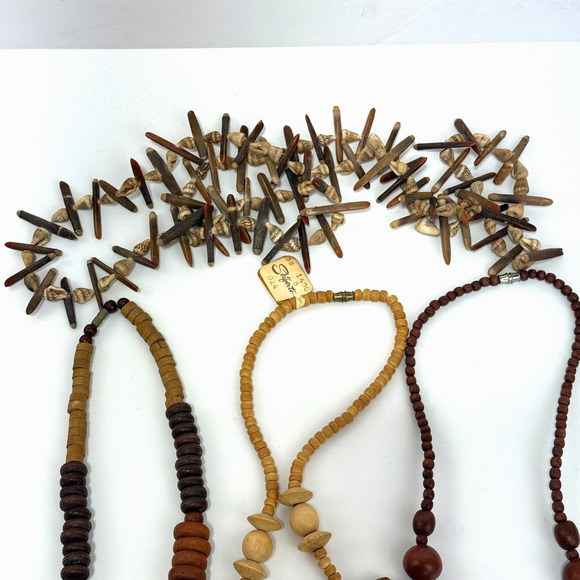 Lot of 6 Vtg Wood Carved Safari Animal Bead Necklace & Earrings Elephant Giraffe - Picture 3 of 16